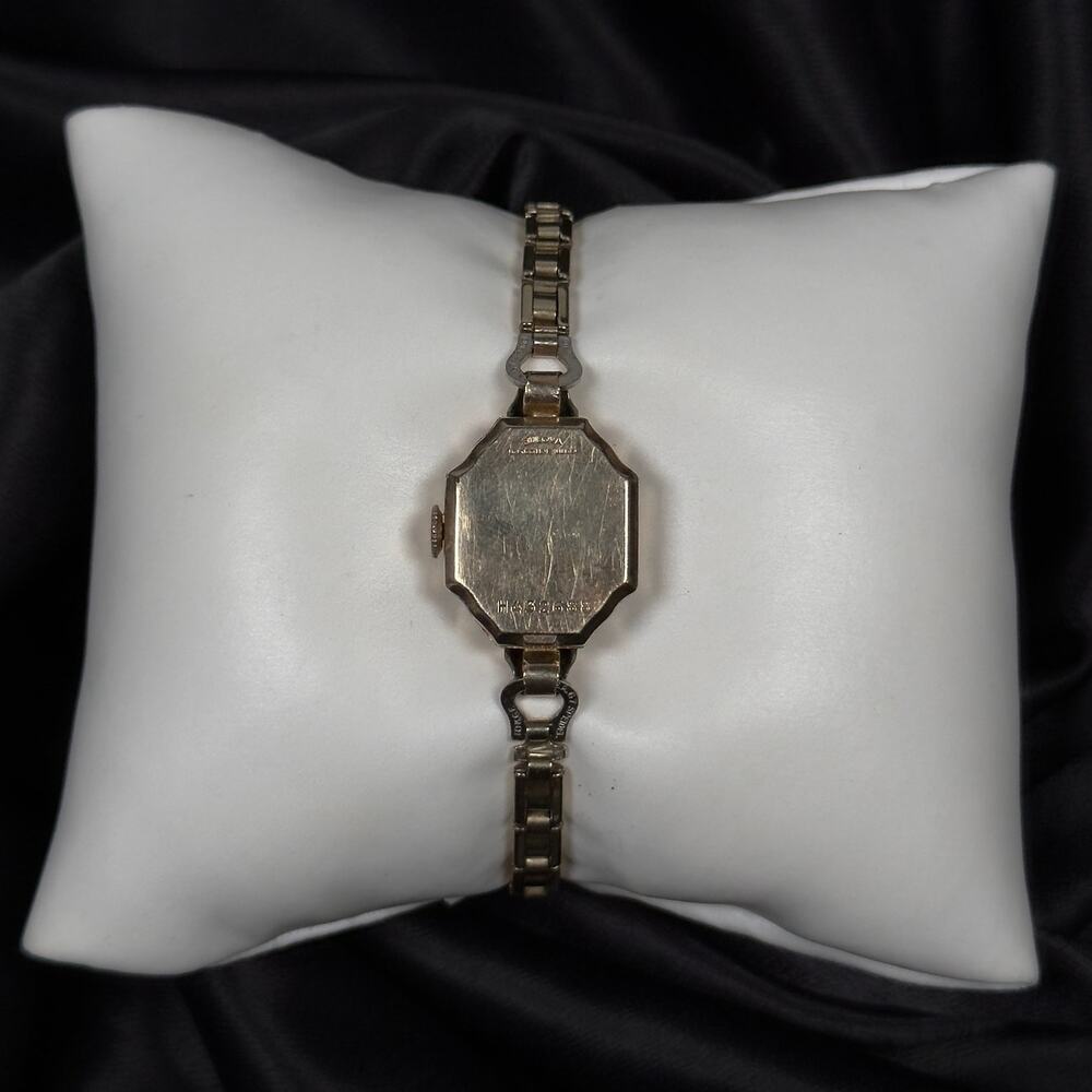 Vintage Bulova 12k Gold Filled Wind Up Stretch Band Ladies Watch H432688 - Picture 2 of 5